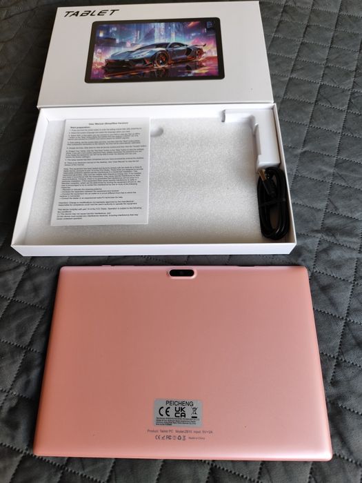 Таблет  "PEICHENG".  10 инч  + клавиатура и мишка