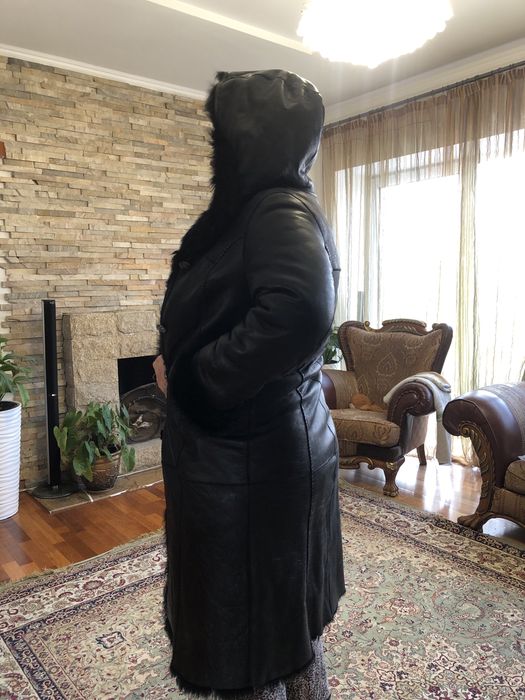 Дубленка натуральная продам срочно