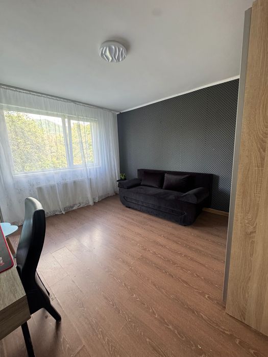 Apartament de închiriat