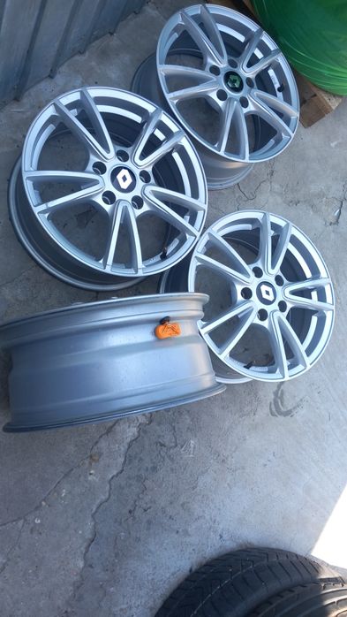 Set 4 jante aliaj r16 Renault 5x114,3 dotate cu senzorine megane, Kadjar Scenic,Captur