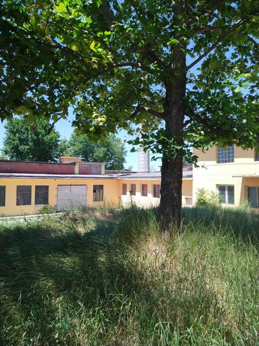 Бизнес имот - Производствено-складова база