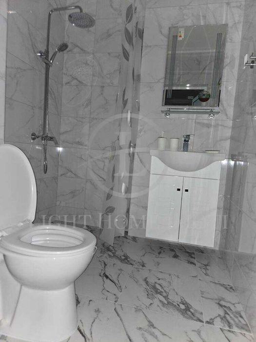 Продава се Двустаен апартамент в Пловдив, Гагарин - 78 кв.м за 2193 €/кв.м - Снимка #5