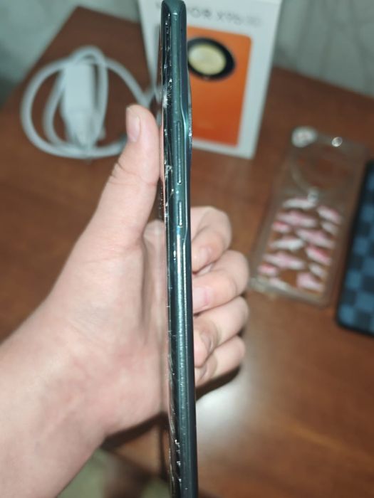 Honor 9b в хорошем состоянии