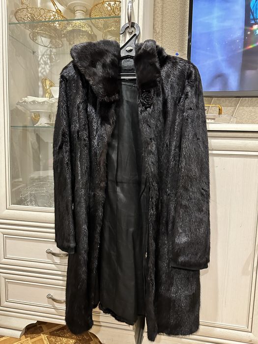 Продам Норковую шубу