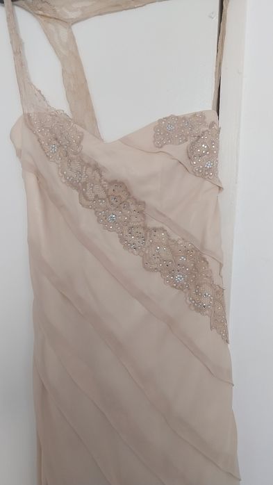 Официална дамска рокля-телесен цвят-M