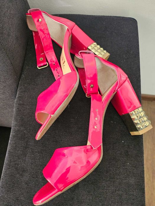 Сандали INGILIZ естествен лак