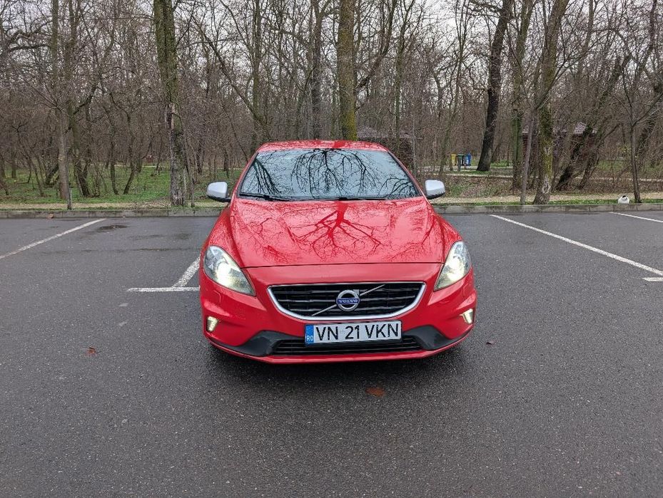 Volvo V40 Volvo V40 R -Design 2016 bi xenon2.0 euro6
