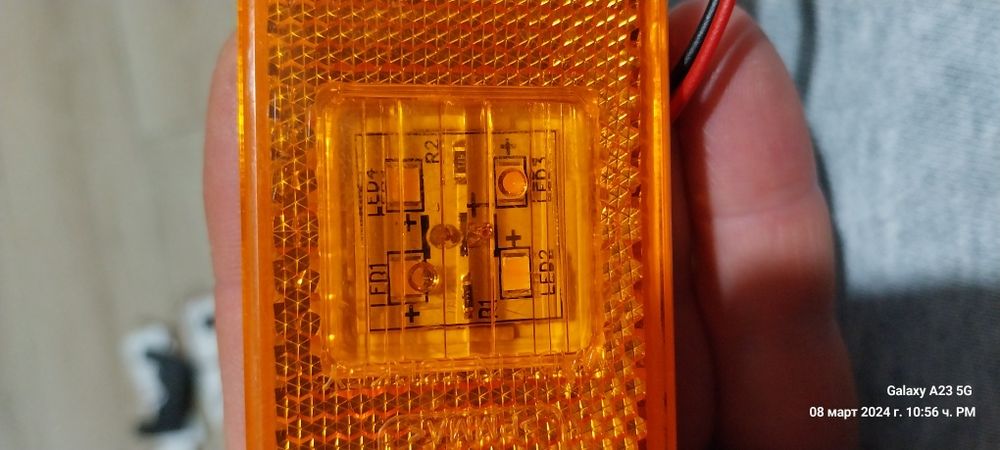 Светоотразители за газка,Стъкла за Москвич 412