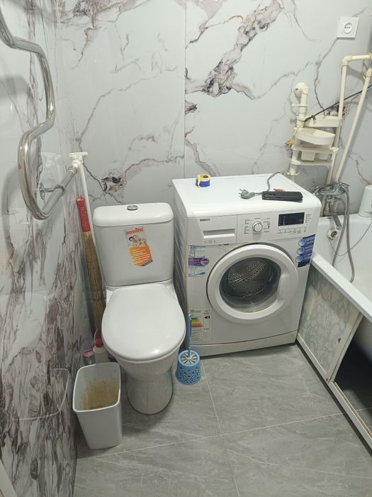 Продам квартиру .