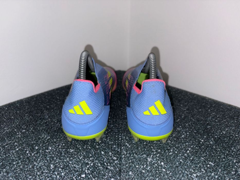 Incaltaminte crampoane ADIDAS F50 nr 39,5