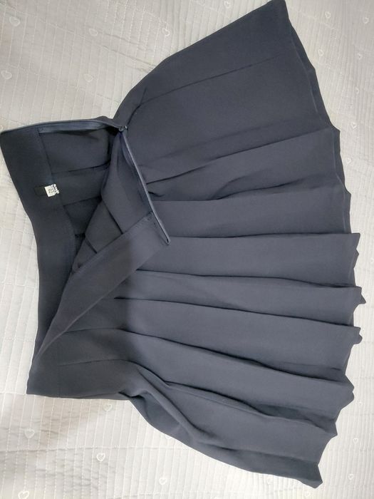 Продам школьную юбку