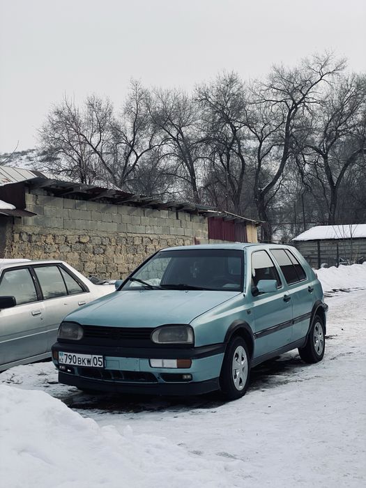 Golf 3  на ходу торг есть