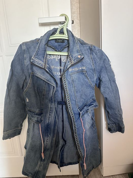 Джинсовая куртка