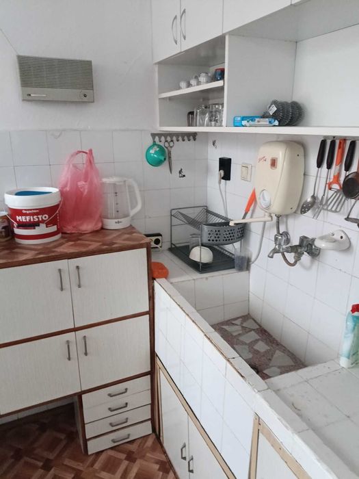 Дава се под наем Четиристаен апартамент в Разград, Варош - 120 кв.м за 398.82 € - Снимка #1