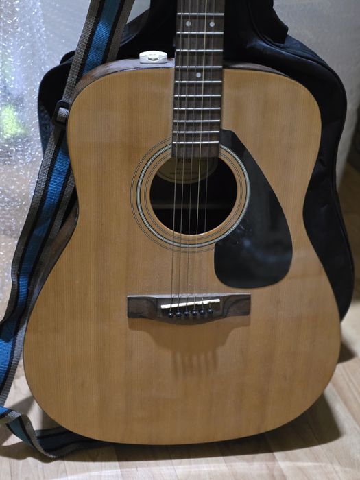 Акустическая гитара YAMAHA f310