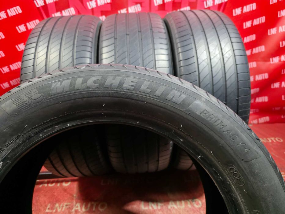Anvelope de VARA - 235/55/19 - Michelin - 5.28 MM - DOT 4521 !