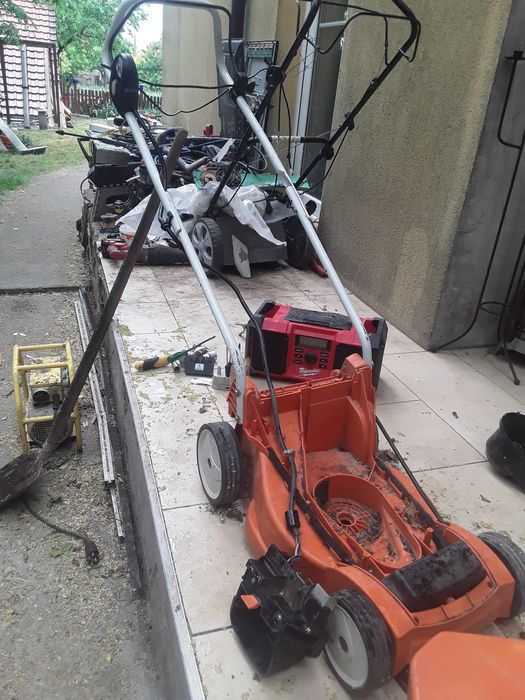 Stihl RMA 339 Cfuncțional perfect și RMA 235 ptr.piese schimb,coș etc