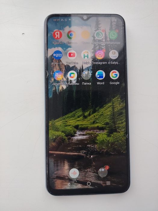 Смартфон Vivo Y3