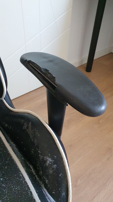 Геймърски стол DXRacer Formula