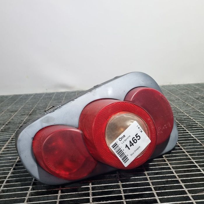 Stop Dreapta Mini One 2001 - 2006 Hatchback 2 Usi (1465) Bec clasic