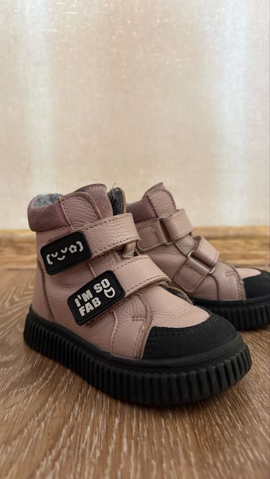 Продам ботинки демисезонные