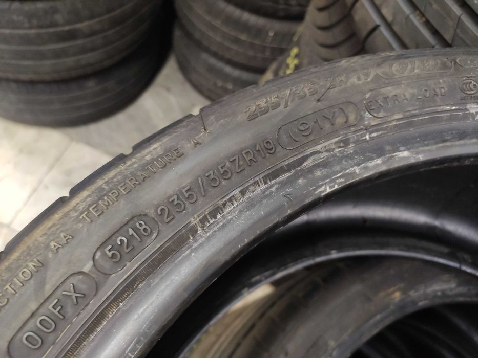 4бр Semi slik 235 35 19 - Michelin Pilot Sport Cup 2