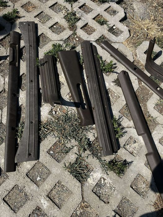 Продавам салон за Mitsubishi Pajero 2