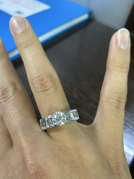 Серьги , кольцо с бриллиантами