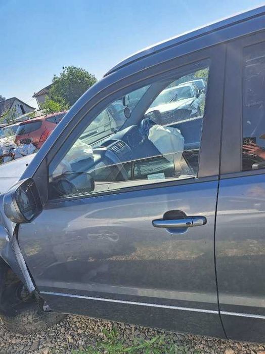 Ușă Față Stânga Goala Suzuki Grand Vitara 2 2005-2015 5 Uși Gri Metalizat Cod ZY4