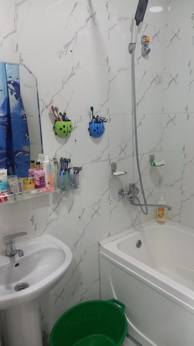 Яшнобод тамани Олмос махалласи 3-4/15/16 квартира сотилади.