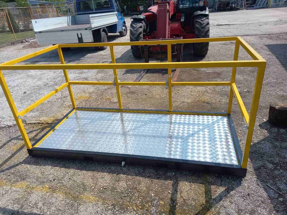 Работен кош за челен товарач