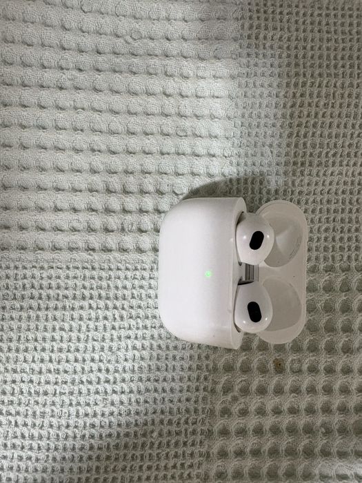 наушники AirPods Pro