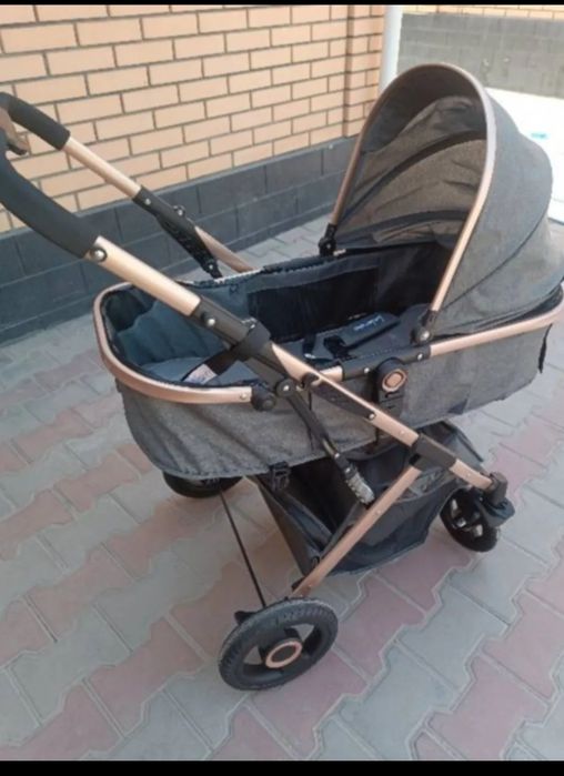 Детская коляска сатылады