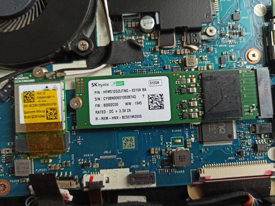 Два SSD M.2 накопителя по 512 GB каждый в отличном состоянии!