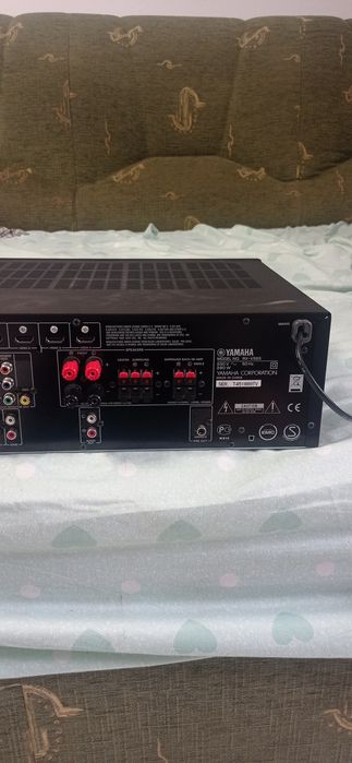 Receiver Yamaha RX-V565