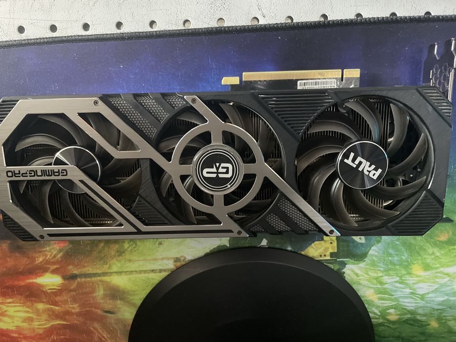 Видеокарта Asus GTX/RTX