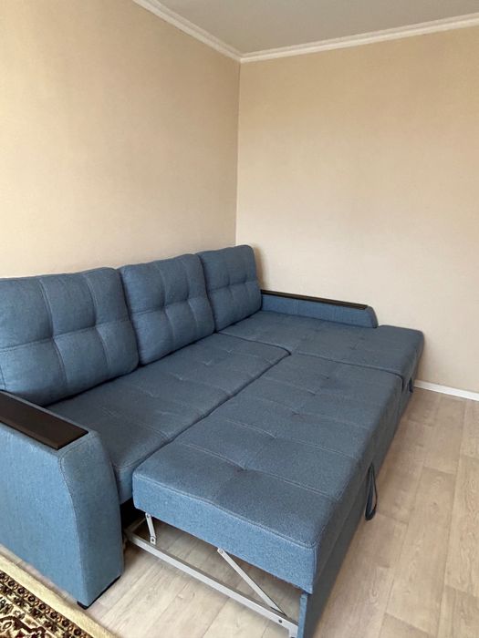 Продам классный диван