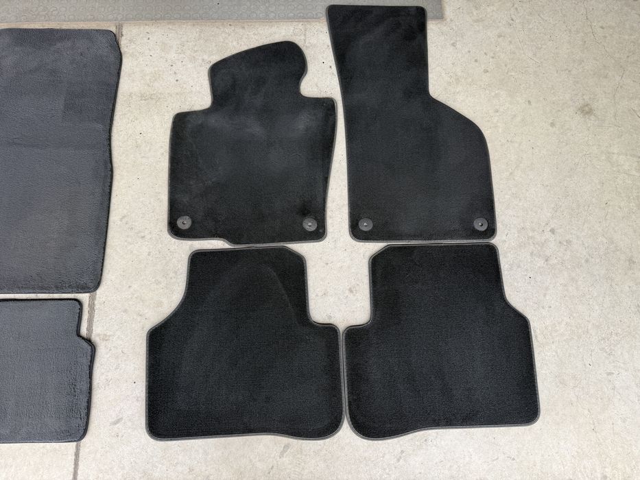ОРИГИНАЛНИ КОМПЛЕКТИ По 4бр. Мокетени Стелки за * Vw Passat B6/B7/CC* и *Bmw F10/F11 PreFace+Face*