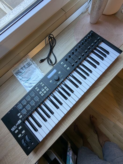 Arturia KeyLab Essential 49 MIDI Controller + Husă | Stare impecabilă