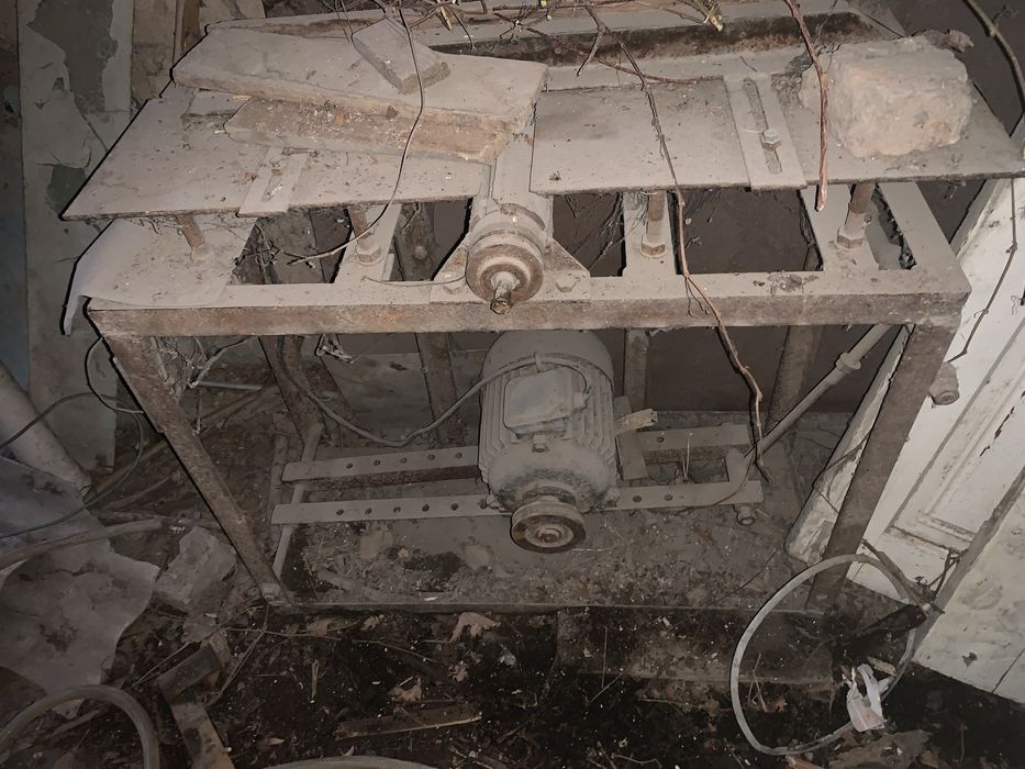 Распилочный стонок советский