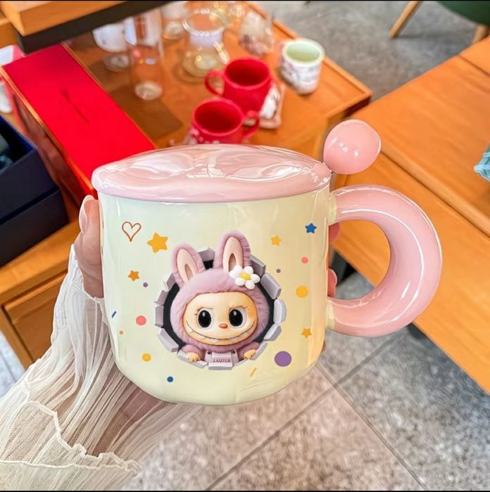 Чашка с блюдцем  шайкесе табағымен