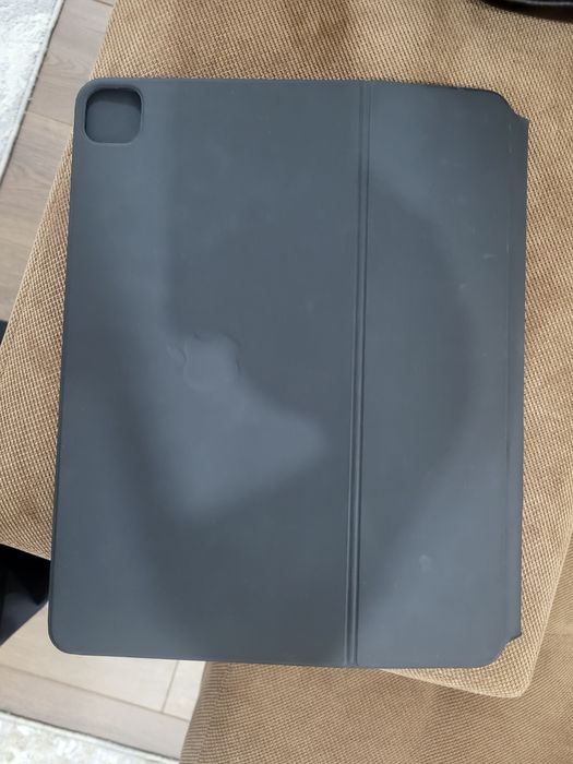Продам чехол  Apple iPad Pro 2021