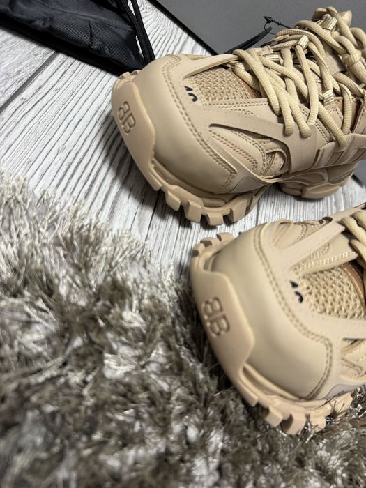 Balenciaga Track - 40