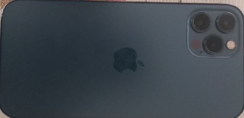 Iphone 12 pro pacific blue