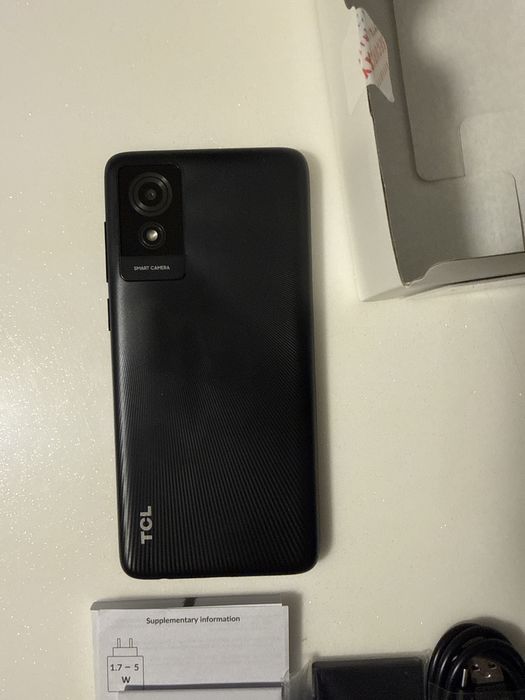 Smartphone TLC 501