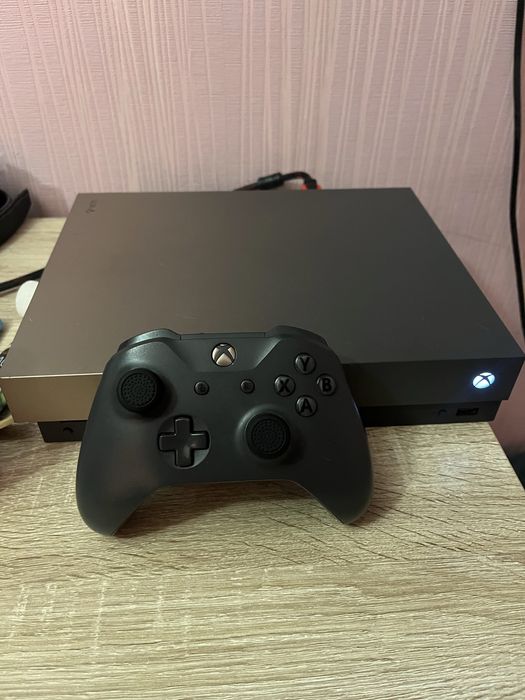 xbox one X 1tb gold rush limited edition
