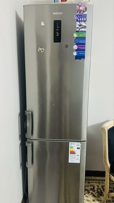 холодильник бу Беко отлично работает