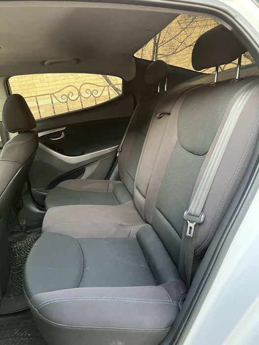 Hyundai elantra 1.6 Full Ideal