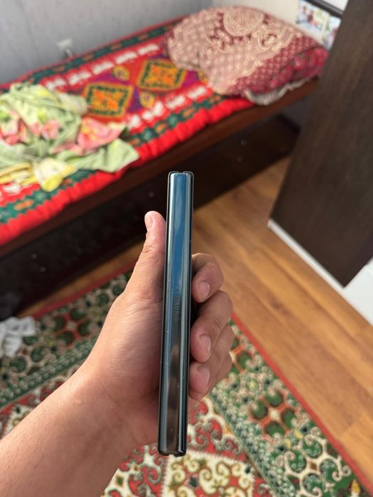 Samsung z fold 3