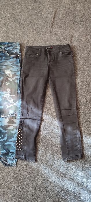 Pantaloni / colanți
